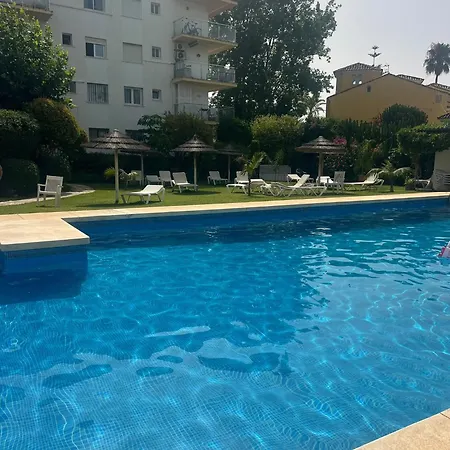 31 - 1ch Proche De La Et Puerto Banus A *